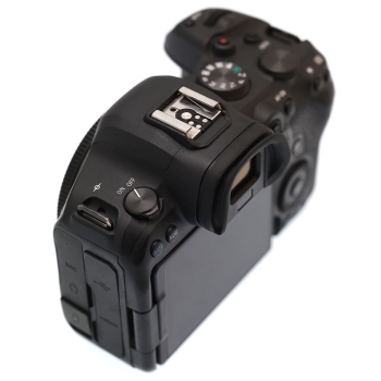CANON EOS R6