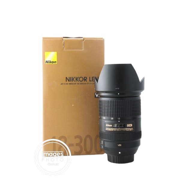 NIKON AF-S 18-300F/3.5-6.3 ED VR