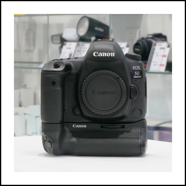 CANON EOS 5D MK IV + BG-E20 CANON EOS 5D MK IV + BG-E20