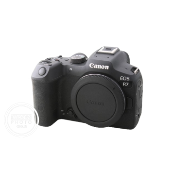 CANON EOS R7 NU (MOINS DE 15000 CLICS)