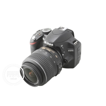 NIKON D3200 + 18-55 VR (12749 CLICS)