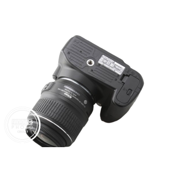 NIKON D3200 + 18-55 VR (12749 CLICS)