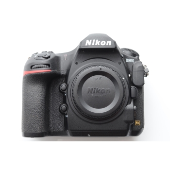 NIKON D 850 NU  16509 CLICS