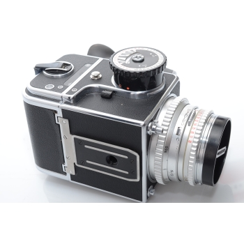 HASSELBLAD 500C CHROME+2.8/80 PLANAR+A12+PRISME PM45