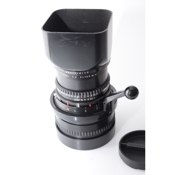HASSELBLAD SONNAR C 4/150 MM NOIR + POIGNEE + PARASOLEIL HASSELBLAD SONNAR C 4/150 MM NOIR + POIGNEE + PARASOLEIL