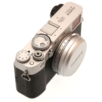 FUJI X100V SILVER