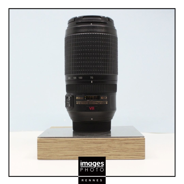 NIKON AF-S 70-300 F/4.5-5.6 ED VR NIKON AF-S 70-300 F/4.5-5.6 ED VR