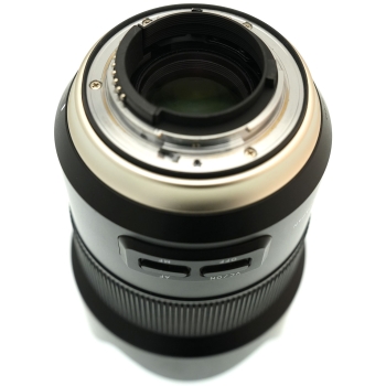 TAMRON 45 1.8 NIKON
