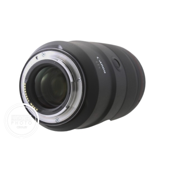CANON RF 135 MM F/1.8