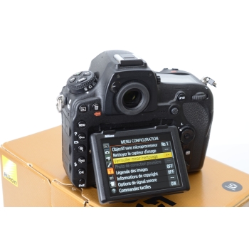 NIKON D 850 NU  48499 clics