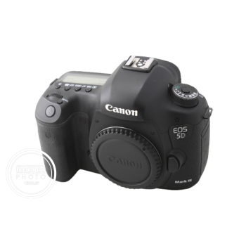 CANON EOS 5D MKIII NU (72848 CLICS)