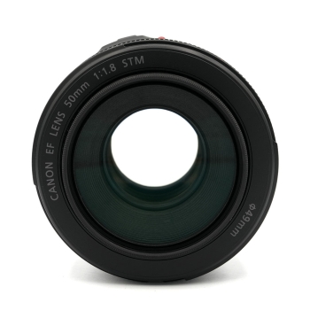 CANON EF 50/1.8 STM