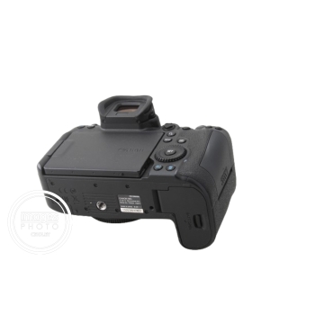 CANON EOS R6 NU (MOINS DE 19000 CLICS)