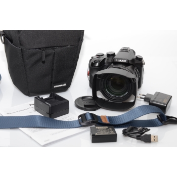 PANASONIC LUMIX FZ 2000