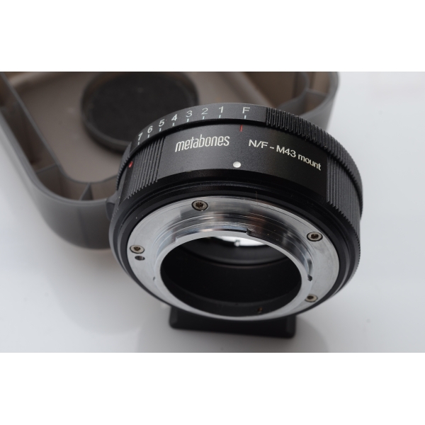 METABONES  NIKON G sur MICRO 4/3