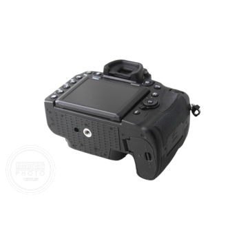 NIKON D780 NU (56429 CLICS)