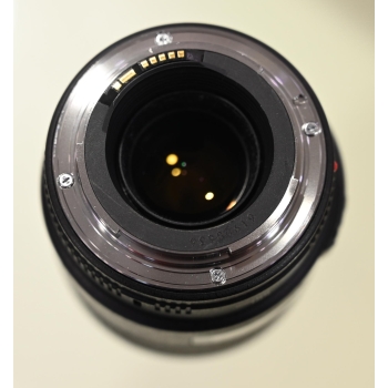 CANON 100 mm  EF f/2.8 USM