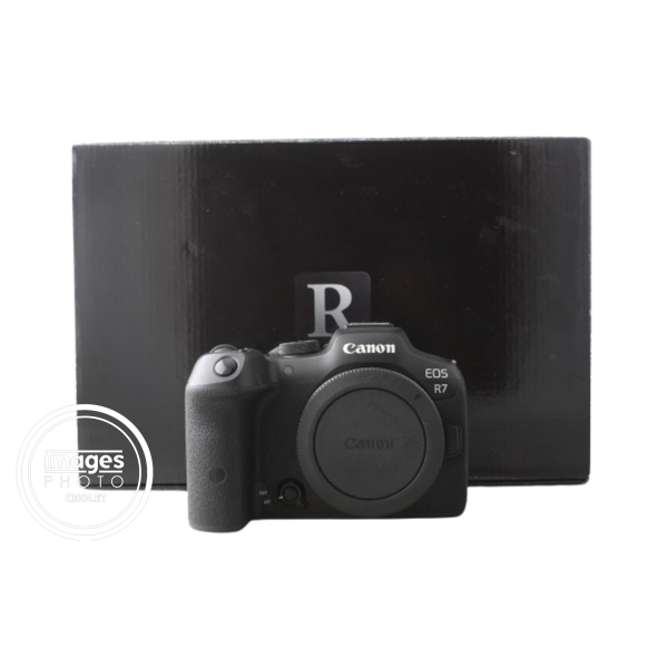 CANON EOS R7 NU (7000 CLICS)