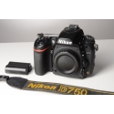 NIKON D 750 NU  29 317 CLICS
