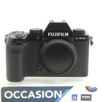 FUJIFILM X-S10