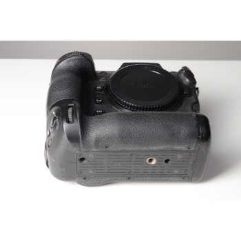 NIKON Z9 NU