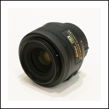 NIKON AF-S 35 f/1.8 G DX