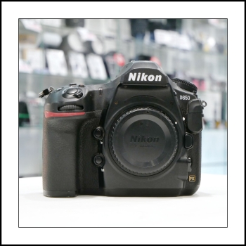 NIKON D850 (24574 déclenchements)