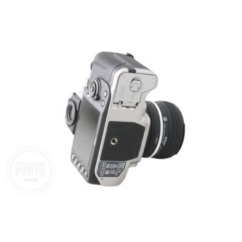 NIKON DF SILVER +AF-S 50 MM F/1.8 KIT (40427 CLICS)