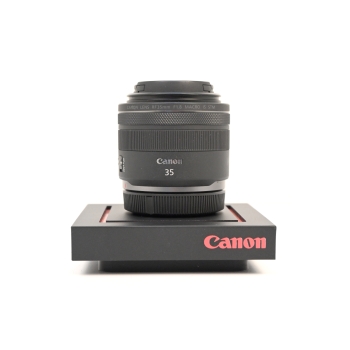 CANON RF 35mm F1.8 Macro IS STM
