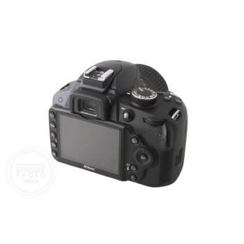 NIKON D3200 + AF-S 18-55