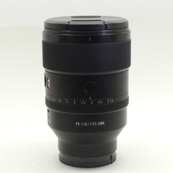 SONY FE 135/1.8 GM