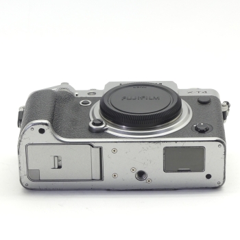 FUJIFILM X-T4