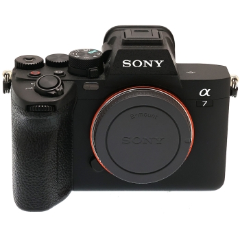 SONY BOITIER 7 IV