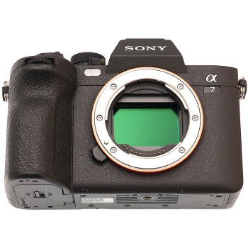 SONY ALPHA 7 IV
