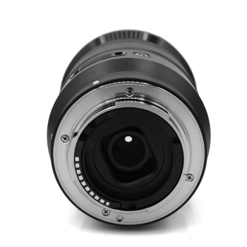 SONY E 18-105/4