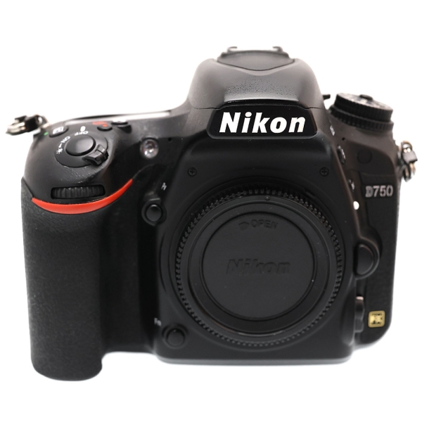 NIKON BOITIER D750
