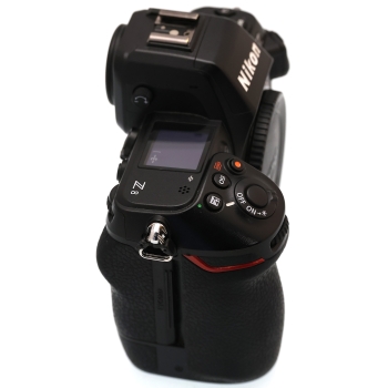 NIKON Z8