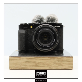FUJIFILM X-M5 NOIR + XC 15-45 + ACCESSOIRES SMALLRIG - 6025 Décl.