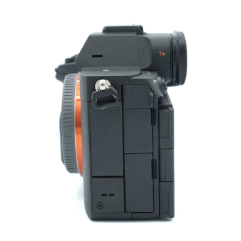 SONY ALPHA 7R V