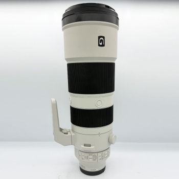 SONY FE 200-600mm f/5.6-6.3 G OSS