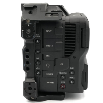 CANON EOS C70