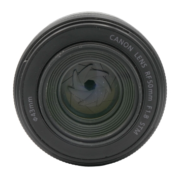 CANON RF 50mm f/1.8 STM