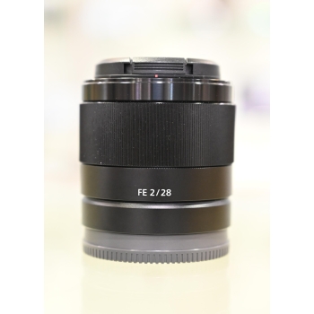 SONY FE 28 mm f/2.00