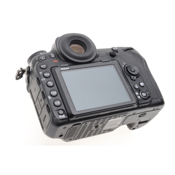NIKON D 500 NU 180643 CLICS