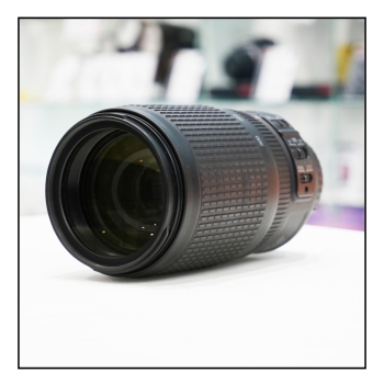 NIKON AF-S 70-300 f/4.5-5.6 ED VR