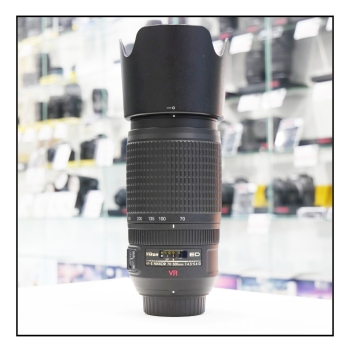 NIKON AF-S 70-300 f/4.5-5.6 ED VR