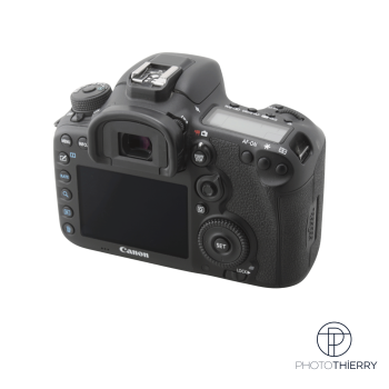 CANON EOS 7D MKII NU (21039 CLICS)