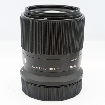 SIGMA 30mm f/1.4 DC DN Contemporary (CANON RF-S)