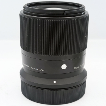 SIGMA 30mm f/1.4 DC DN Contemporary (CANON RF-S)