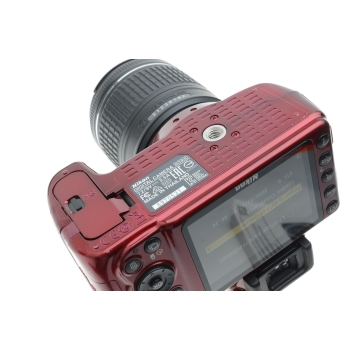 NIKON D 3300 + 18-55 VR-P  ROUGE VERNI   1340 CLICS